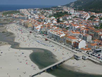 Vivenda Atlantico Hotel Vila Praia de Ancora Exterior photo
